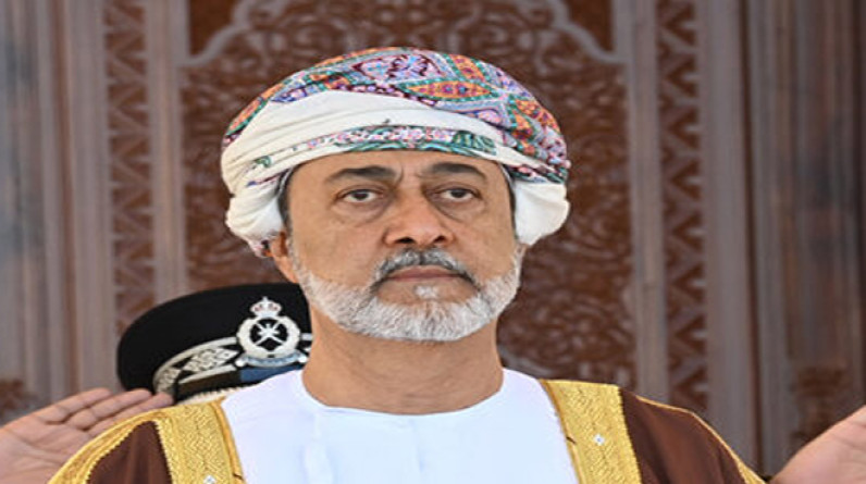 سلطان عمان يلتقي بوتين في موسكو بعد محادثات إيرانية أمريكية